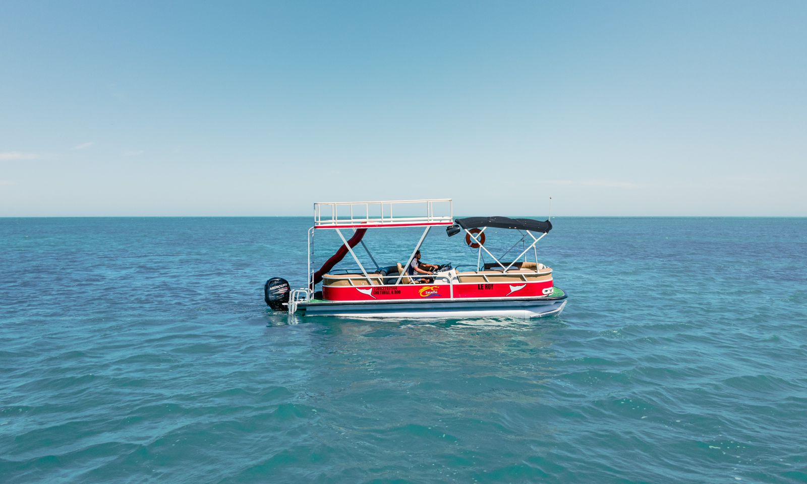 Pontoon rentals holbox