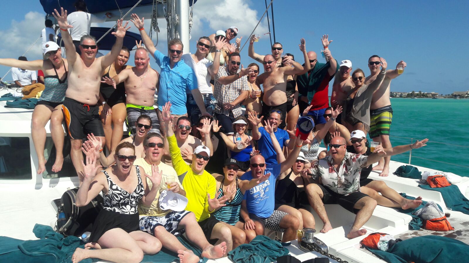 Catamaran tour in Cozumel with capacity for 50 people on board