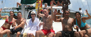 playa-del-camren-catamaran-charter-for-groups-snorkel-tour